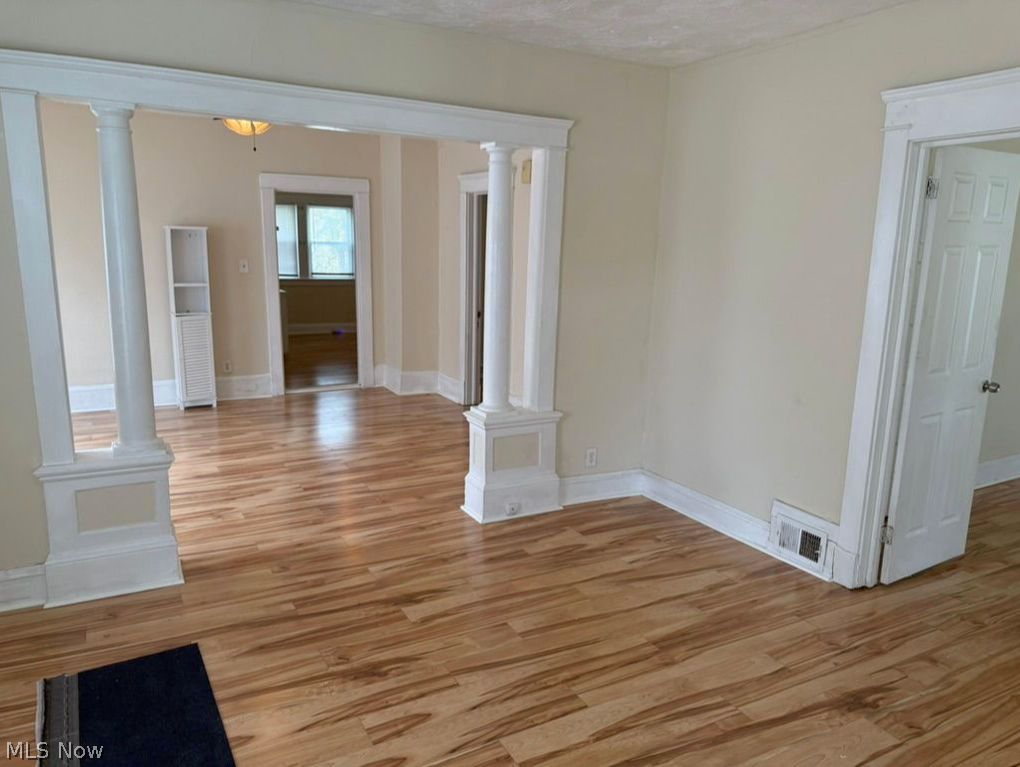 514 E 127th Street Cleveland OH 44108