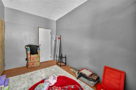 1813 Lexington Avenue Lorain OH 44052