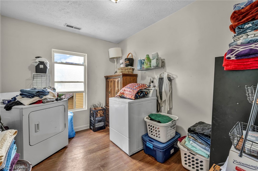 1813 Lexington Avenue Lorain OH 44052