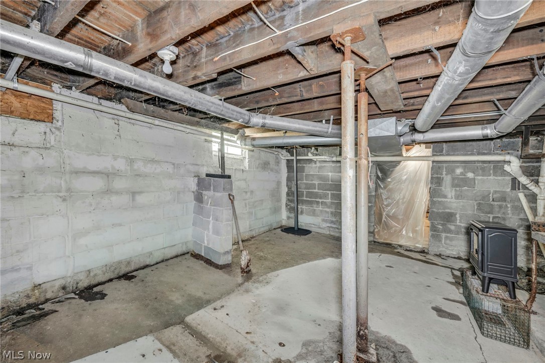 1813 Lexington Avenue Lorain OH 44052