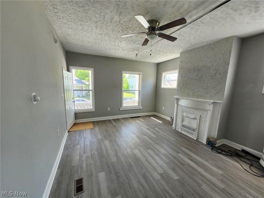 1884 E 81st Street Cleveland OH 44103
