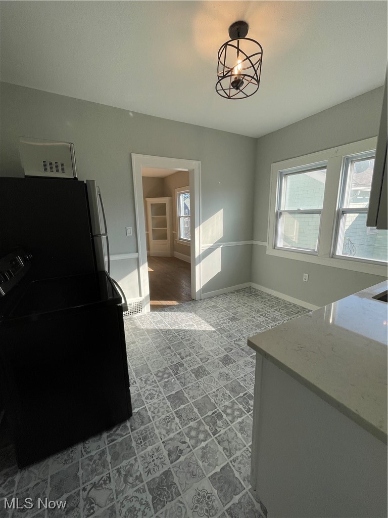 1618 Parkwood Road Lakewood OH 44107