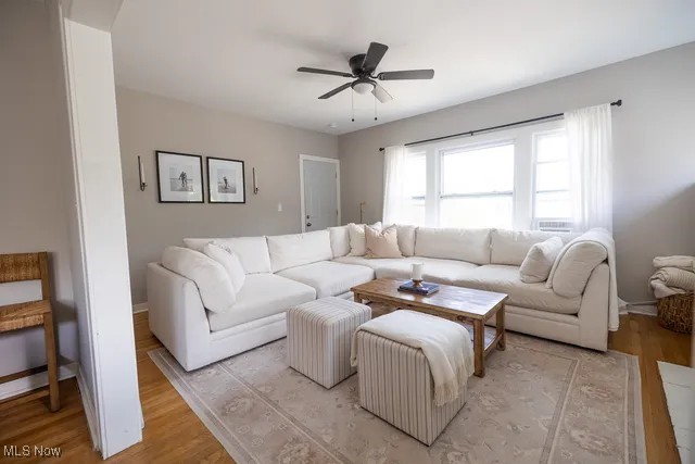 1618 Parkwood Road Lakewood OH 44107