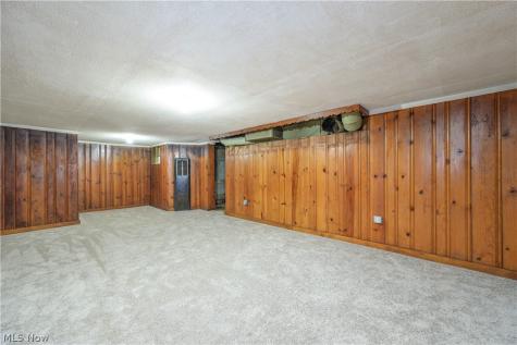 557 Weber Avenue Akron OH 44303