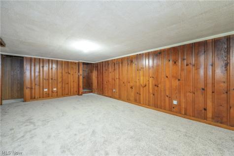 557 Weber Avenue Akron OH 44303