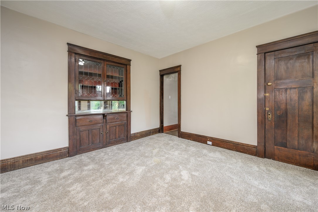 557 Weber Avenue Akron OH 44303