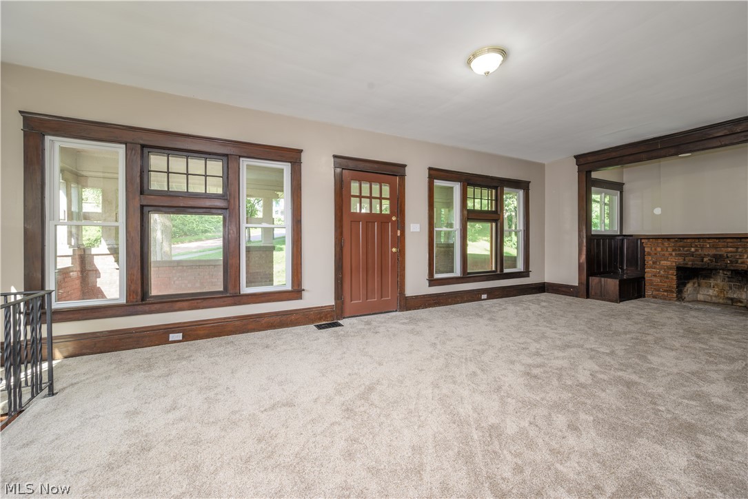 557 Weber Avenue Akron OH 44303