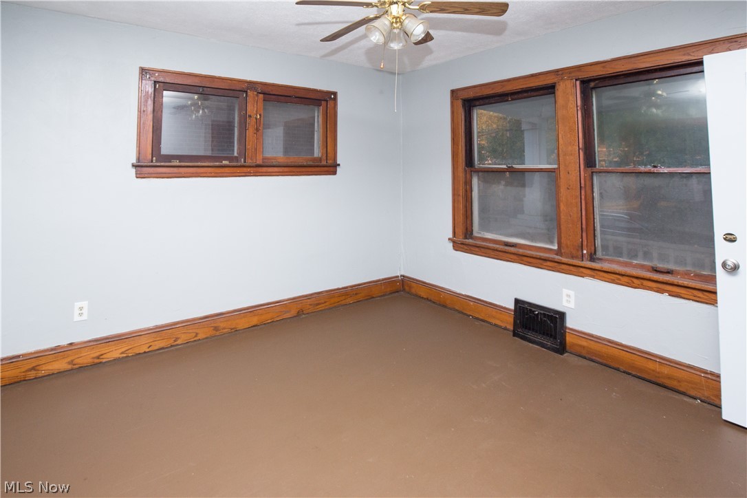 1742 Ford Street Akron OH 44305
