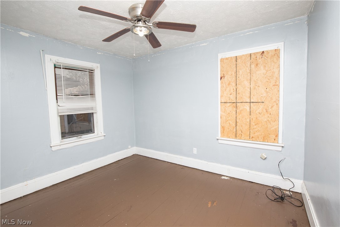 1742 Ford Street Akron OH 44305