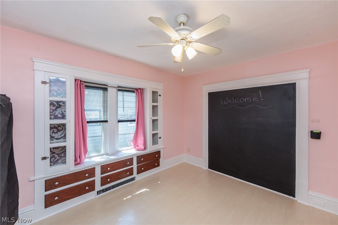 325 Para Avenue Akron OH 44305
