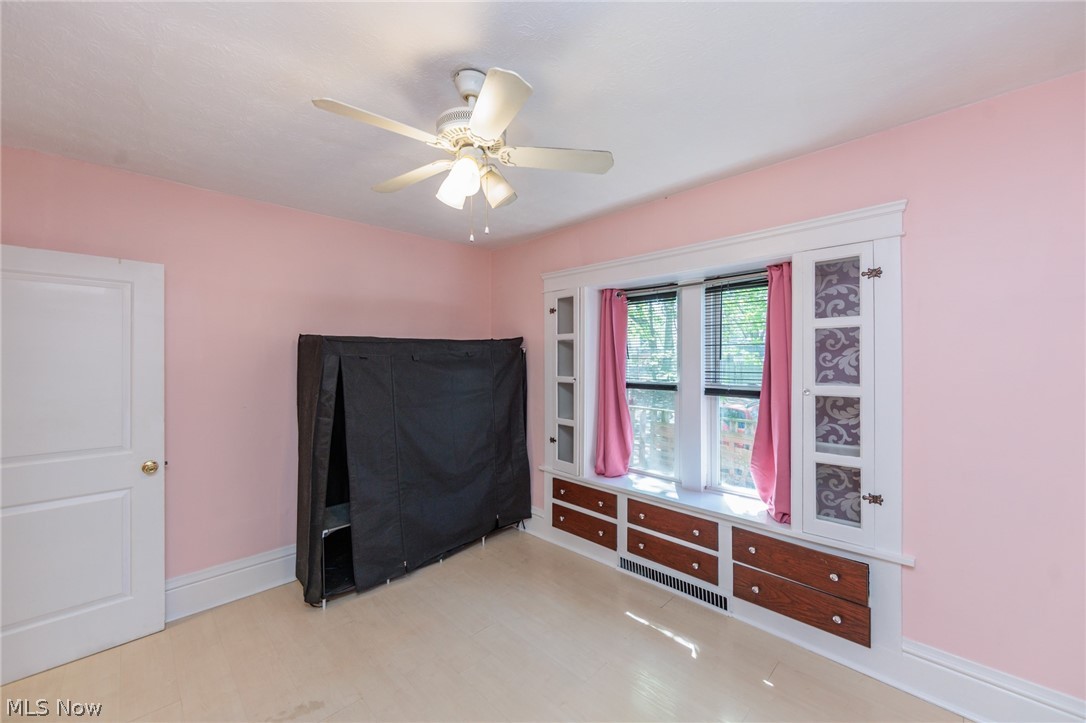 325 Para Avenue Akron OH 44305