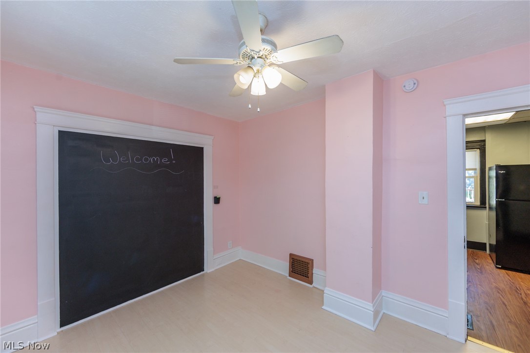 325 Para Avenue Akron OH 44305
