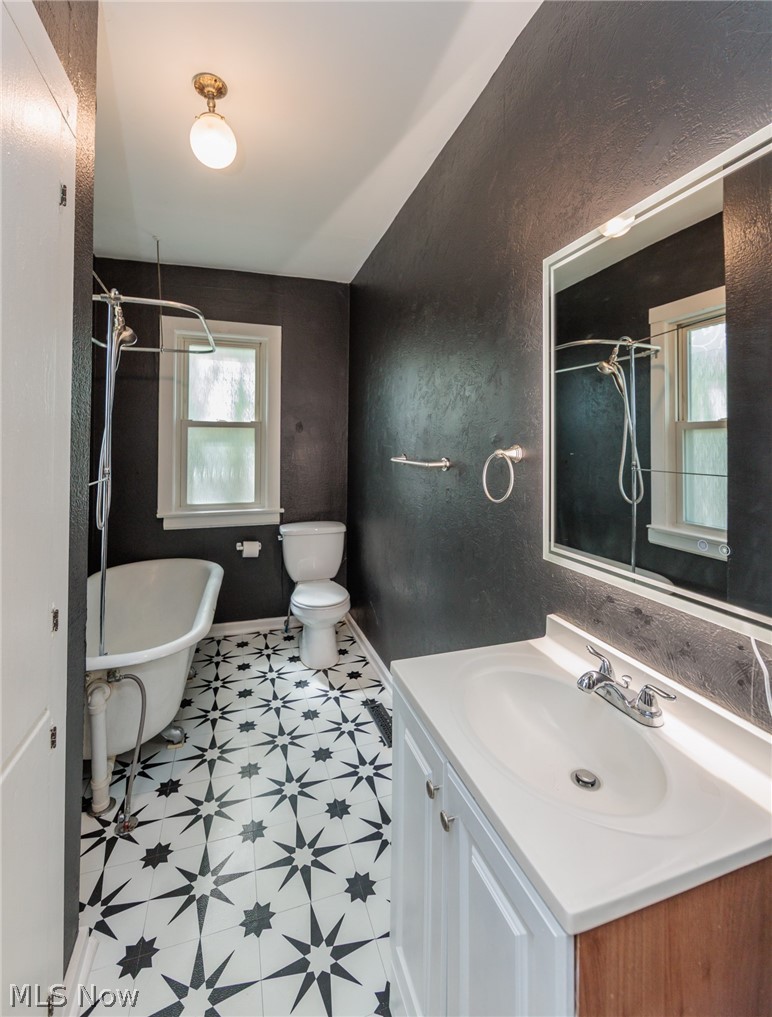 325 Para Avenue Akron OH 44305