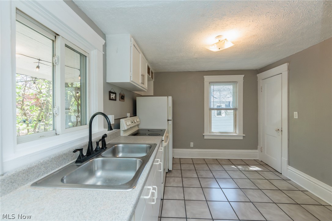 325 Para Avenue Akron OH 44305