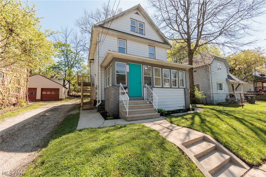 325 Para Avenue Akron OH 44305