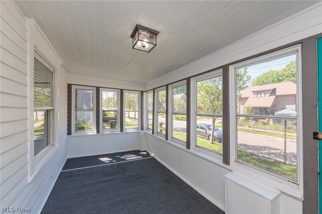 325 Para Avenue Akron OH 44305