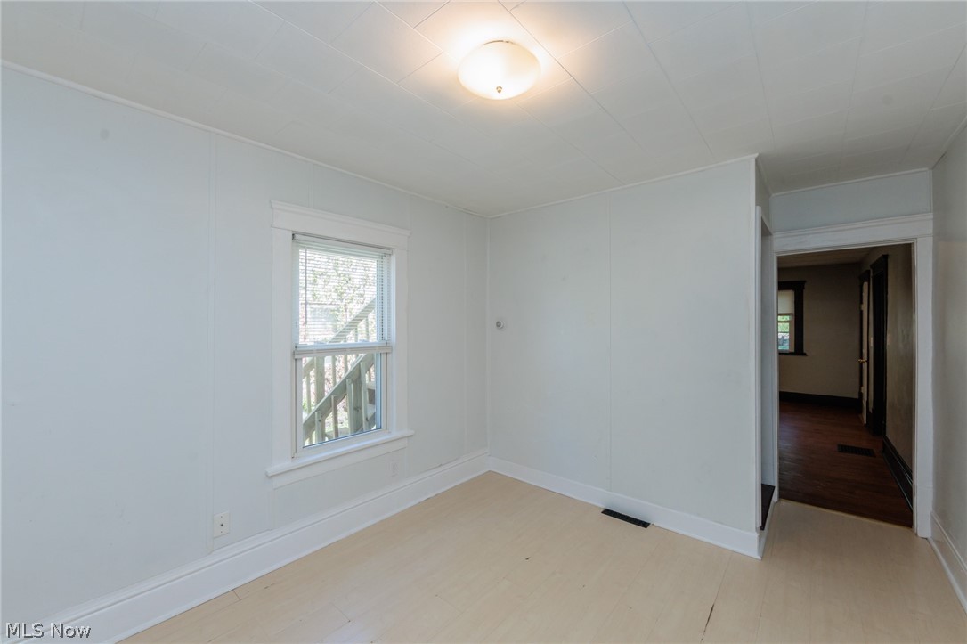 325 Para Avenue Akron OH 44305