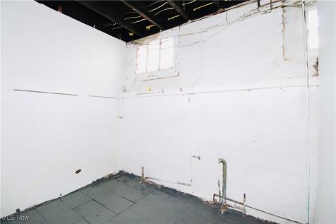 12406 Kinsman Road Cleveland OH 44120