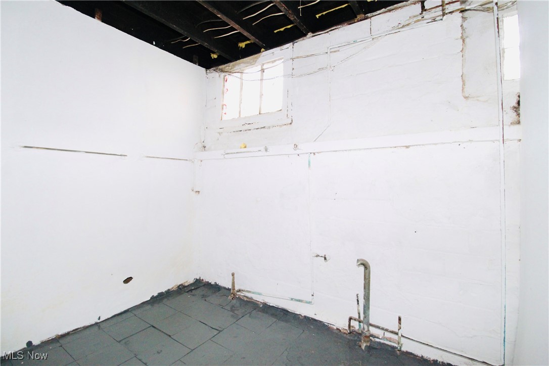 12406 Kinsman Road Cleveland OH 44120