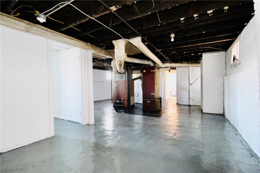 12406 Kinsman Road Cleveland OH 44120