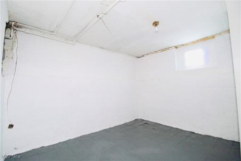 12406 Kinsman Road Cleveland OH 44120
