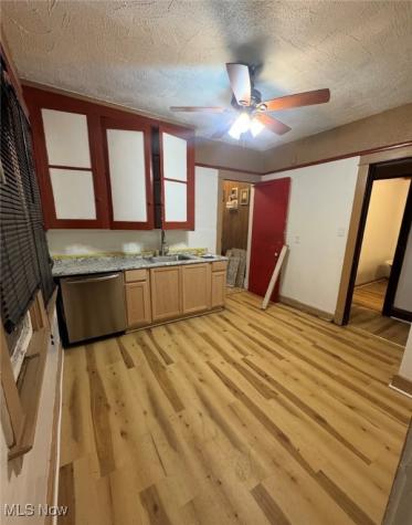 12406 Kinsman Road Cleveland OH 44120