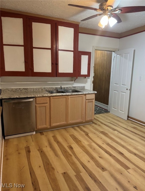 12406 Kinsman Road Cleveland OH 44120