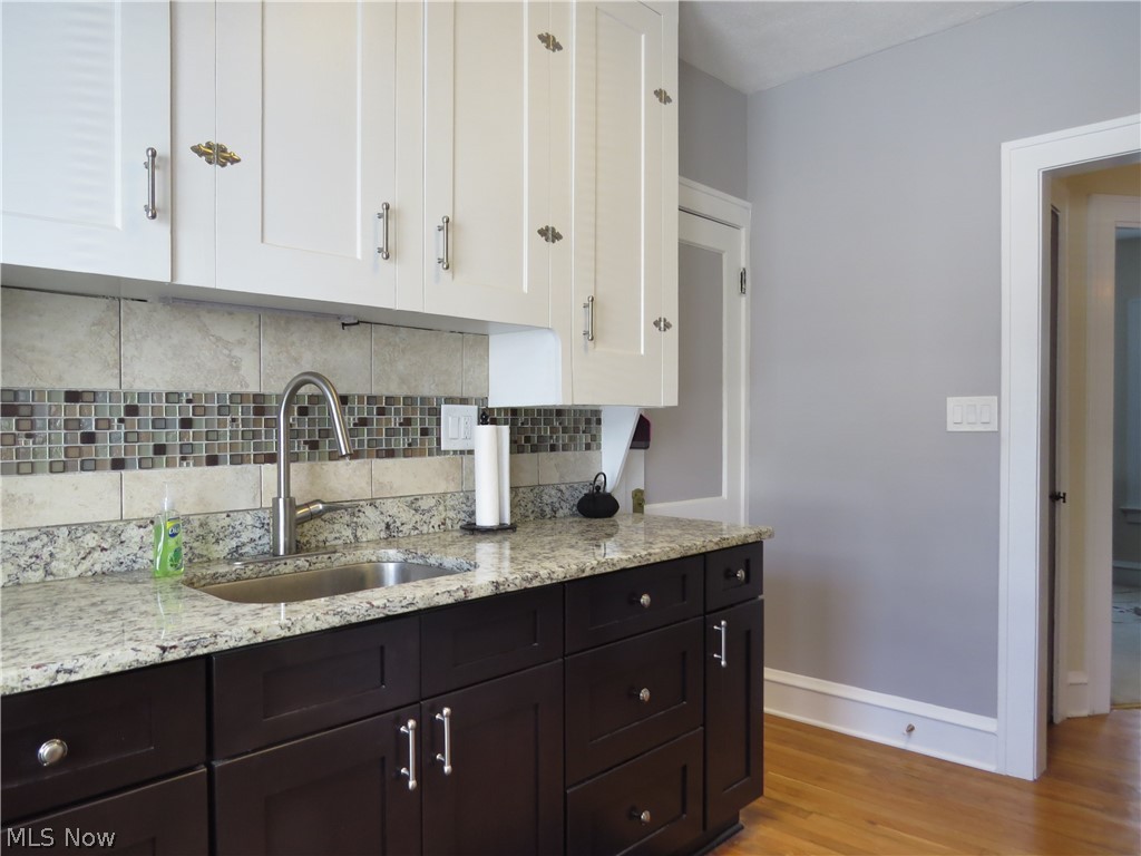 2165 Glenbury Avenue Lakewood OH 44107