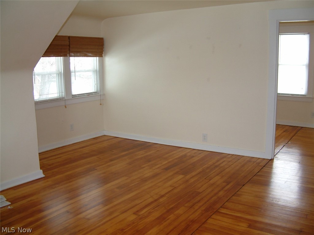 2165 Glenbury Avenue Lakewood OH 44107