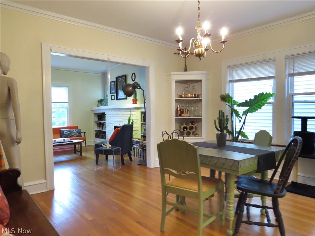 2165 Glenbury Avenue Lakewood OH 44107