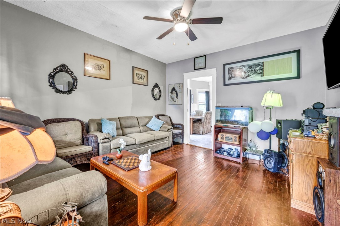 6808 Lansing Avenue Cleveland OH 44105