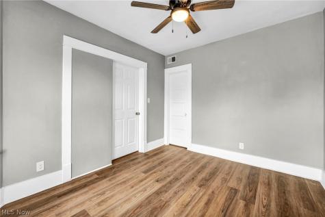 6808 Lansing Avenue Cleveland OH 44105