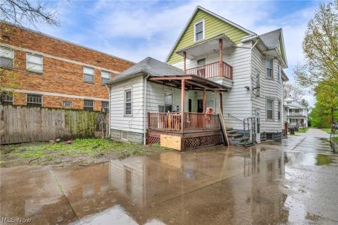 6808 Lansing Avenue Cleveland OH 44105