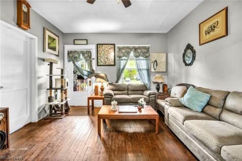 6808 Lansing Avenue Cleveland OH 44105