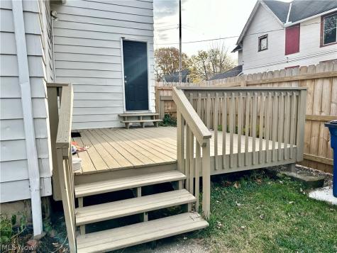 1432 W 110th Street Cleveland OH 44102