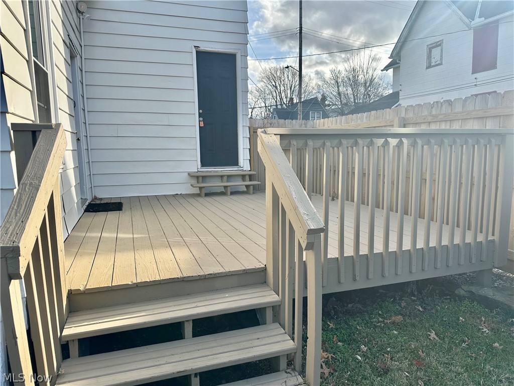1432 W 110th Street Cleveland OH 44102