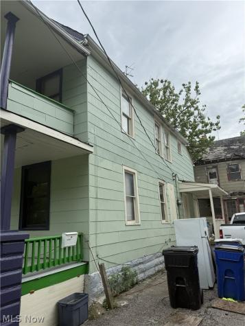 9810 Sophia Avenue Cleveland OH 44104