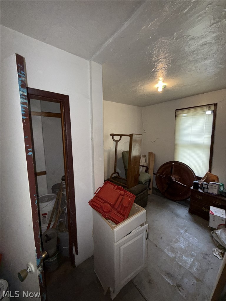 9810 Sophia Avenue Cleveland OH 44104