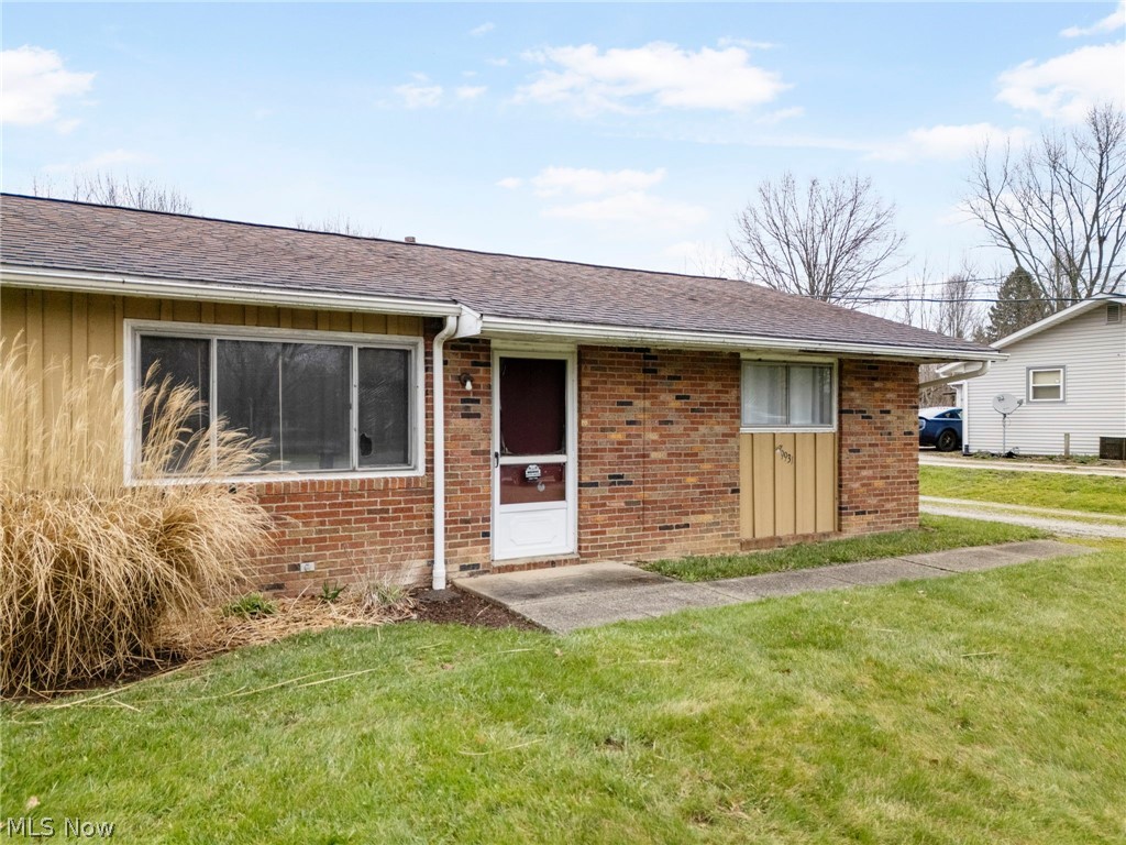 9931 Portage Street NW Canal Fulton OH 44614