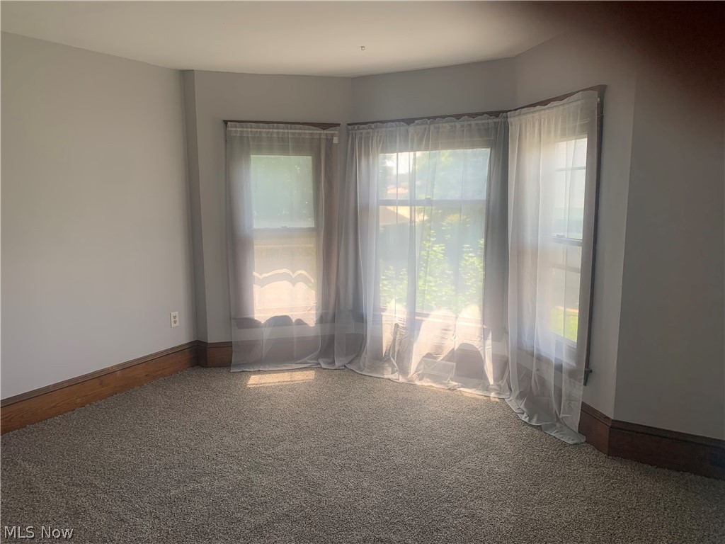145 Grant Street Conneaut OH 44030
