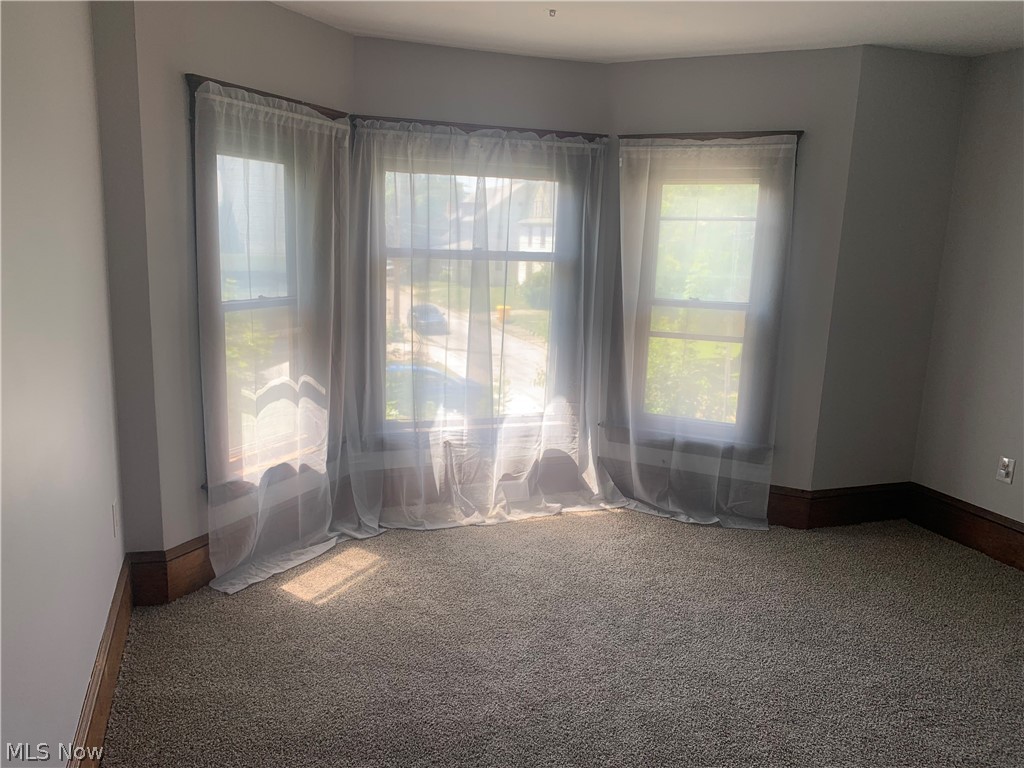 145 Grant Street Conneaut OH 44030