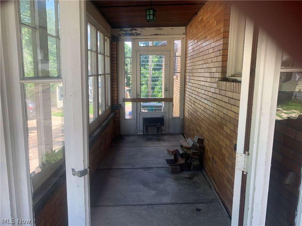 145 Grant Street Conneaut OH 44030