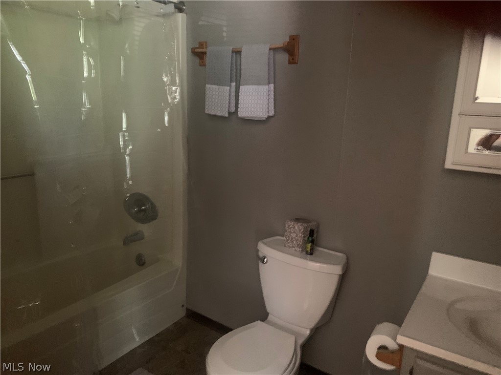 145 Grant Street Conneaut OH 44030