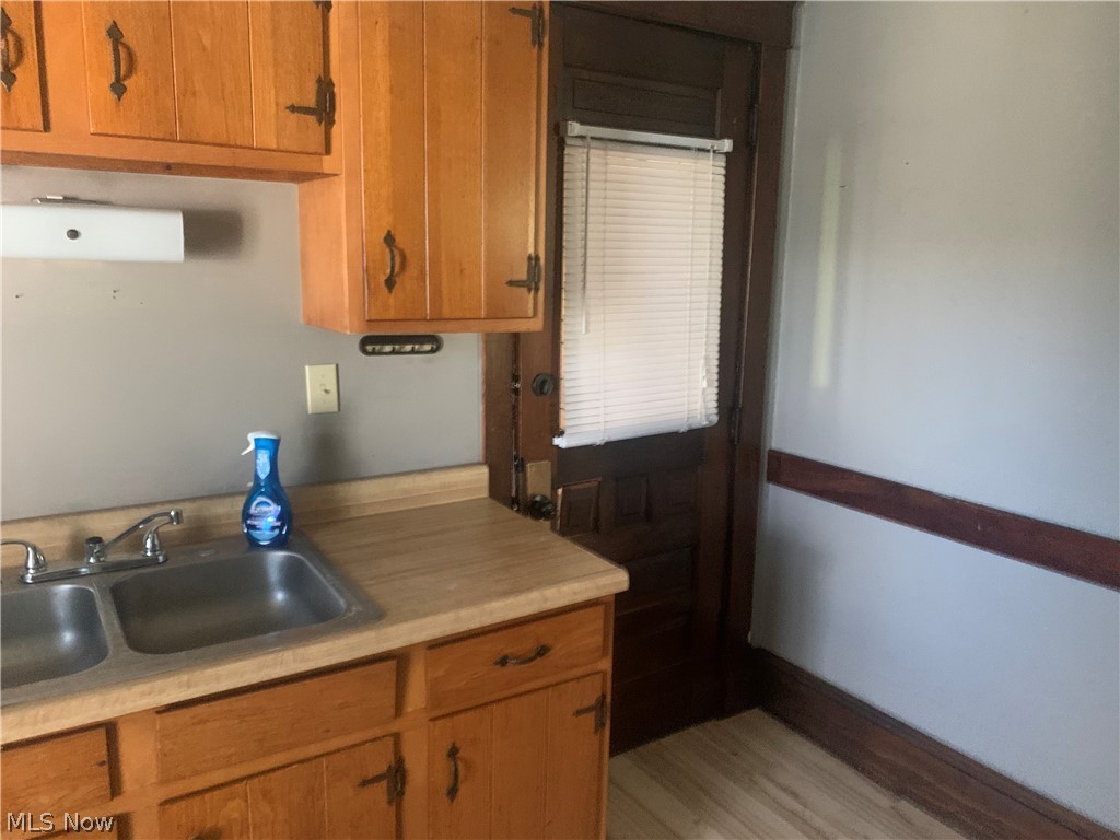 145 Grant Street Conneaut OH 44030