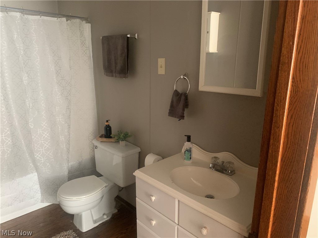 145 Grant Street Conneaut OH 44030