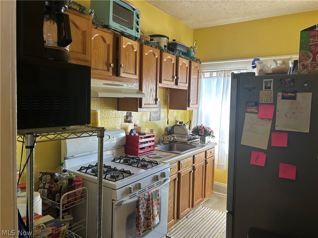 3416 Fulton Road Cleveland OH 44109
