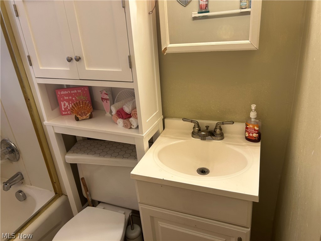 3416 Fulton Road Cleveland OH 44109