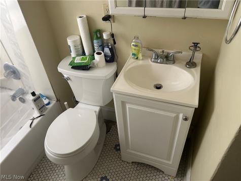 3416 Fulton Road Cleveland OH 44109
