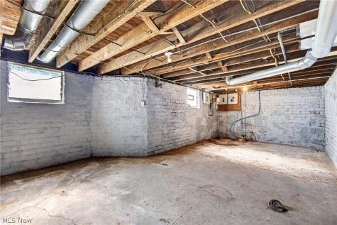 1226 Logan Avenue NW Canton OH 44703