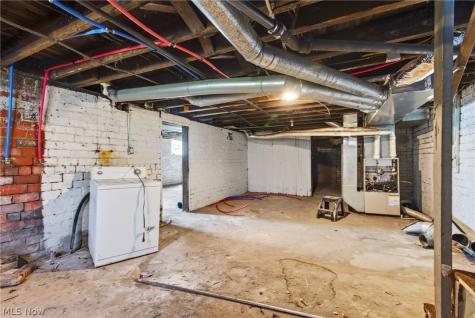 1226 Logan Avenue NW Canton OH 44703